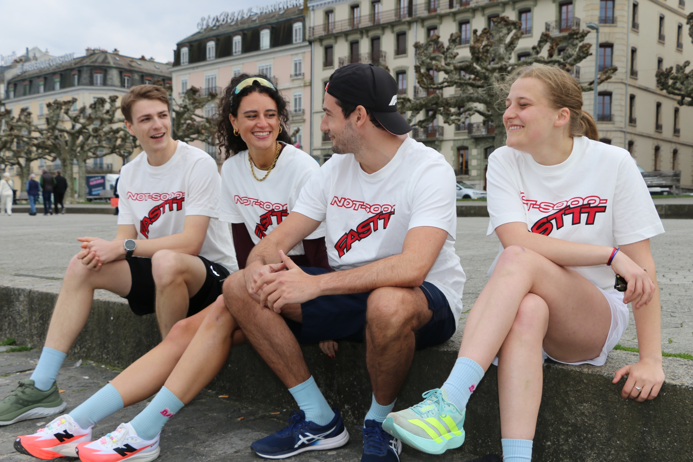 hover-Paname Tee